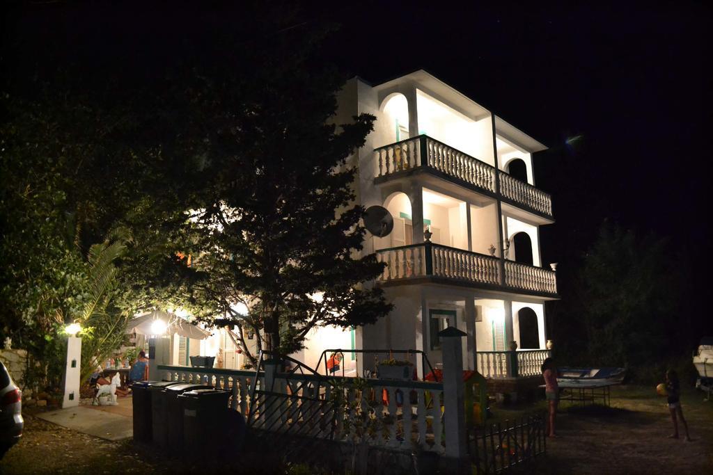 Apartmani Jenny I Tania Lopar Luaran gambar