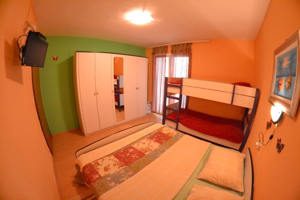 Apartmani Jenny I Tania Lopar Luaran gambar