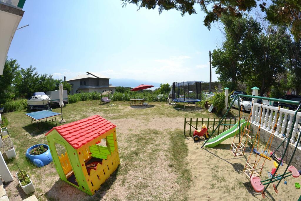 Apartmani Jenny I Tania Lopar Luaran gambar