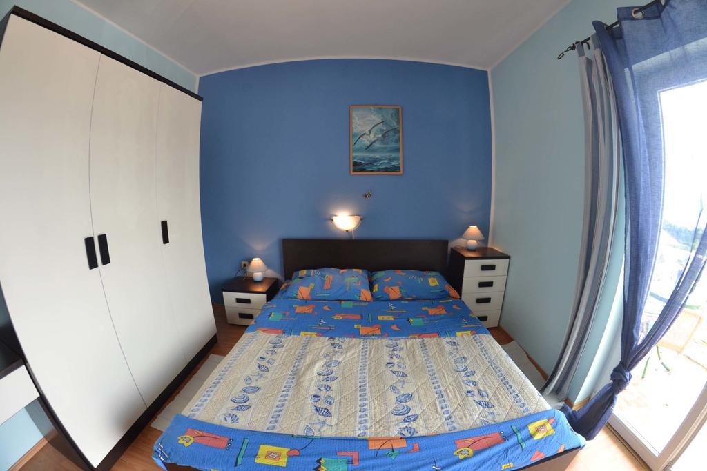 Apartmani Jenny I Tania Lopar Luaran gambar